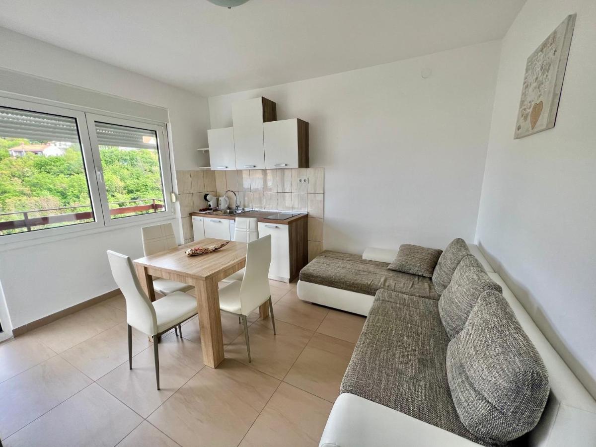 Apartman Velly Jadranovo Exterior photo